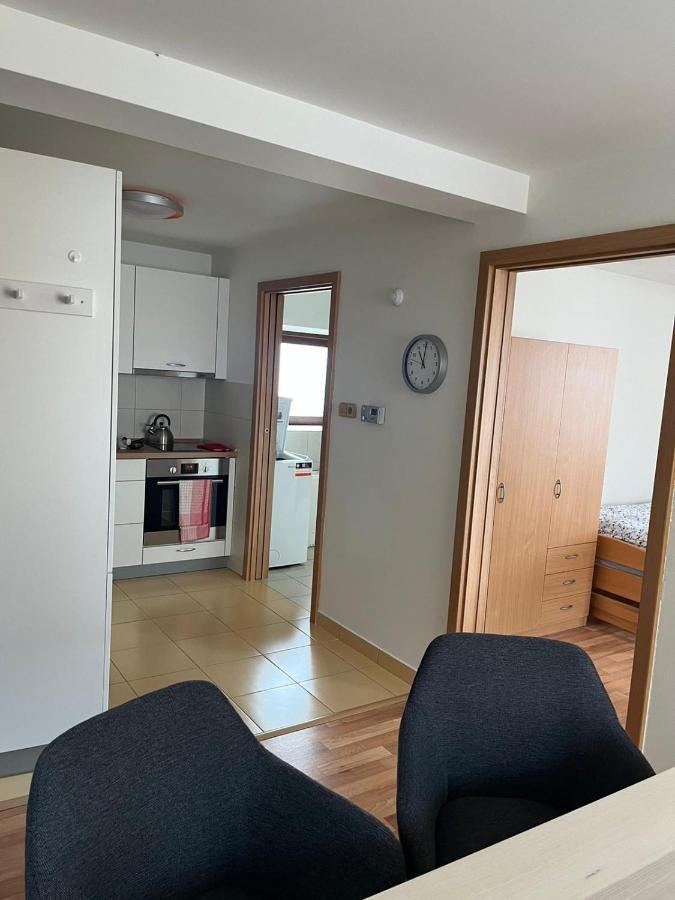Apartman Hotel Vomocil Bystre Ngoại thất bức ảnh